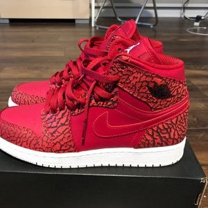 Worn Once Authentic New Jordan 1 Retro